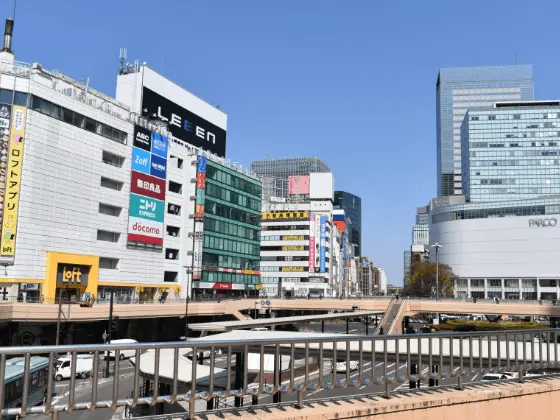 仙台駅前の写真